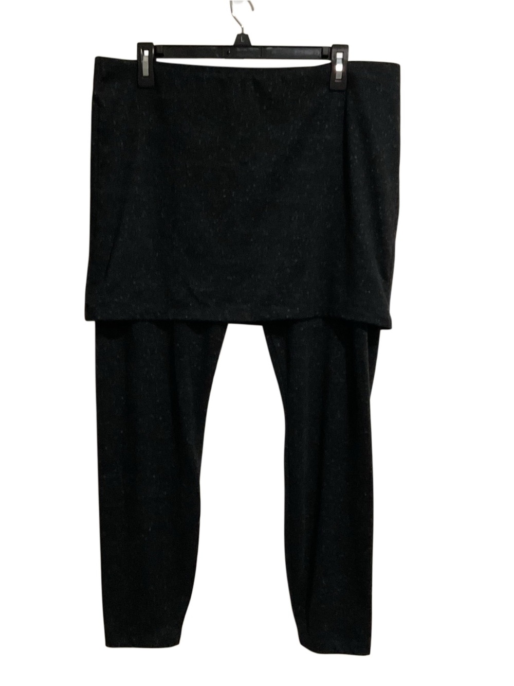 Cabi M’leggings Skirted Leggings Black Space Dye